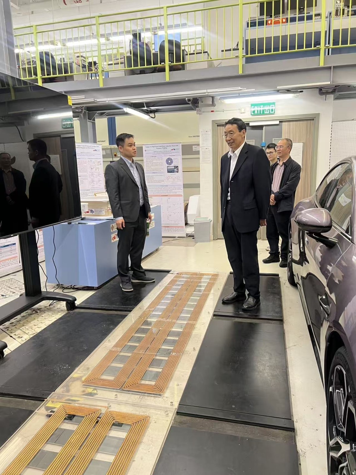 图片4.jpg 图片4.jpg